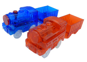 2pc - Magic Twister Glow In the Dark Race Vehicles - Train Set